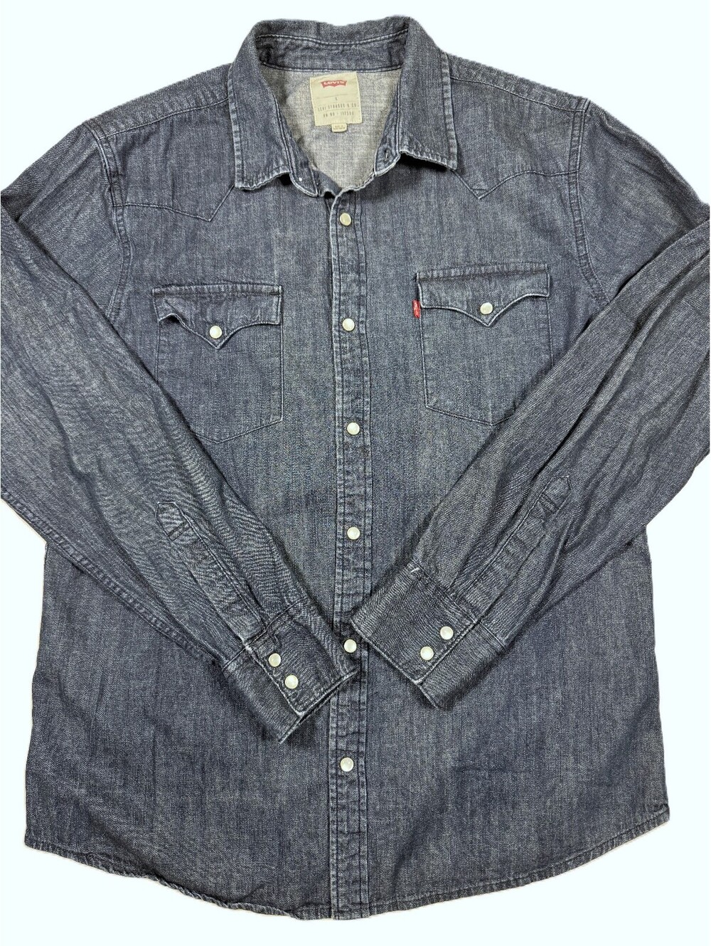 Levi's Men's L/S Barstow Western Denim Shirt Large Dark Indigo Wash Pearl Snaps